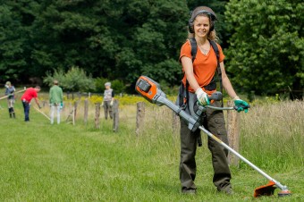 Deelnemer cursus bosmaaien